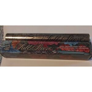 New~KAT VON D Long Defined Tubing Mascara in Ink Black